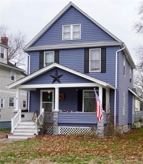 48 20th St Sw, Barberton, OH, 44203-7106 | Card Image