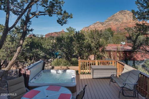 445 Coffee Pot Dr, Sedona, AZ, 86336-3306 | Card Image