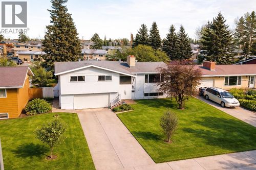 11323 94 St, Fort St. John, BC, V1J3M1 | Card Image