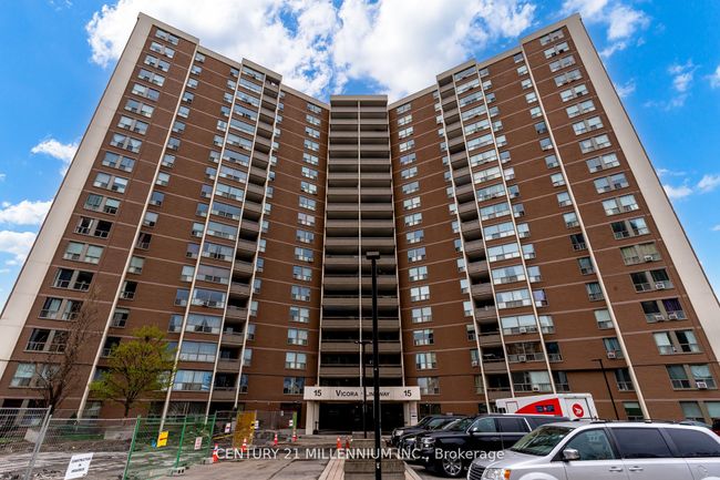 PH14 - 15 Vicora Linkway, Condo with 3 bedrooms, 2 bathrooms and 1 parking in North York ON | Image 3