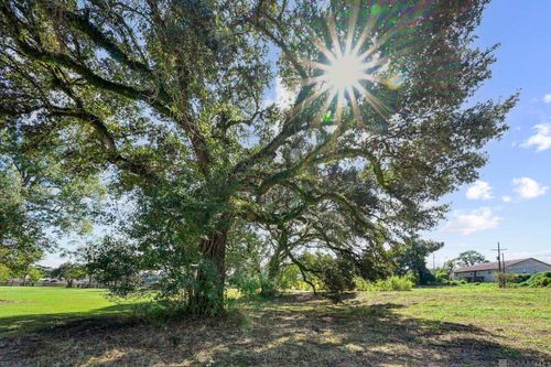 9782 W Feliciana Pkwy, Saint Francisville, LA, 70775 | Card Image