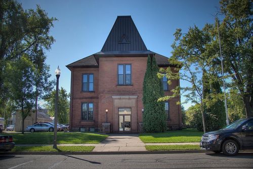 237 2nd Ave Sw, Cambridge, MN, 55008-1536 | Card Image