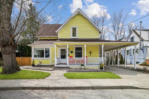 38 John St S, Mississauga, ON, L5H2E6 | Card Image