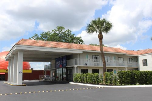 1-203-5367 W Irlo Bronson Memorial Hwy, Kissimmee, FL, 34746-4711 | Card Image