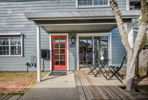 3152 Woods Cir, Davis, CA, 95616-2684 | Card Image