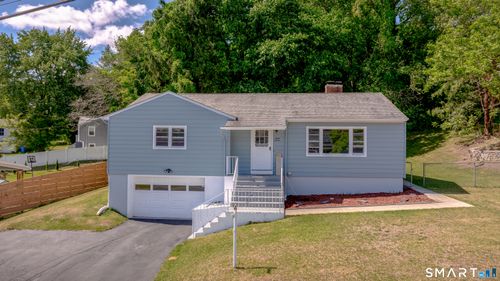 47 Juniper Ridge Dr, Waterbury, CT, 06708-1933 | Card Image