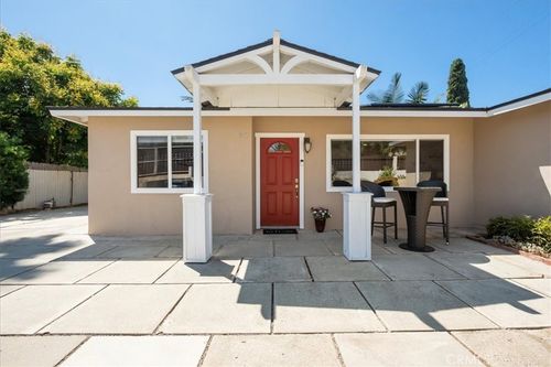 903 Mason Rd, Vista, CA, 92084-1825 | Card Image
