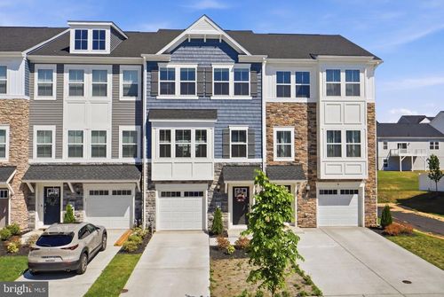 10915 Drummond Pl, WHITE PLAINS, MD, 20695-4304 | Card Image