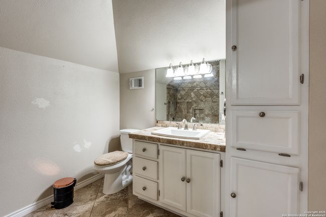 9248 Fm 725, House other with 3 bedrooms, 2 bathrooms and null parking in McQueeney TX | Image 17