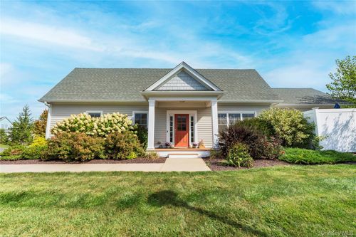 69 Oakwood Lane, Rhinebeck, NY, 12572 | Card Image