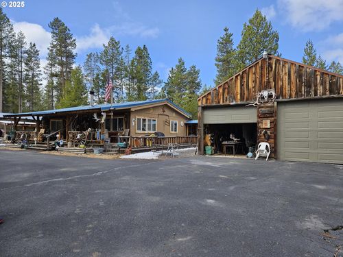 146514 Bills Rd, Gilchrist, OR, 97737-9749 | Card Image