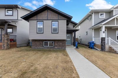 43 Hawkridge Blvd, House detached with 4 bedrooms, 3 bathrooms and 2 parking in Penhold AB | Image 1