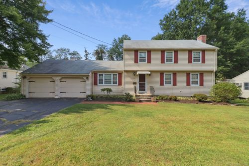 120 Dale Rd, Wethersfield, CT, 06109-3255 | Card Image