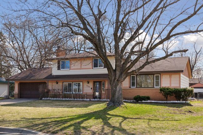 Front of Home | Image 29