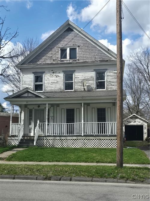 115 E Bacon St, Waterville, NY, 13480-1207 | Card Image