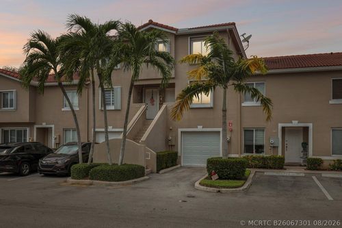 167 Riviera Cir, Weston, FL, 33326-3115 | Card Image