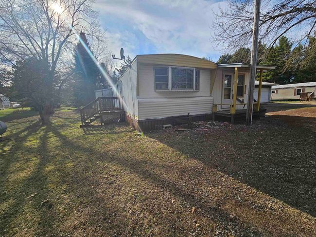 N3571 21 St Dr, Home with 3 bedrooms, 2 bathrooms and null parking in MONTELLO WI | Image 4