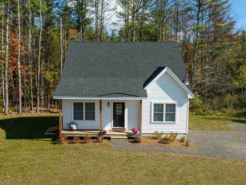 148 High St, North Berwick, ME, 03906-6108 | Card Image