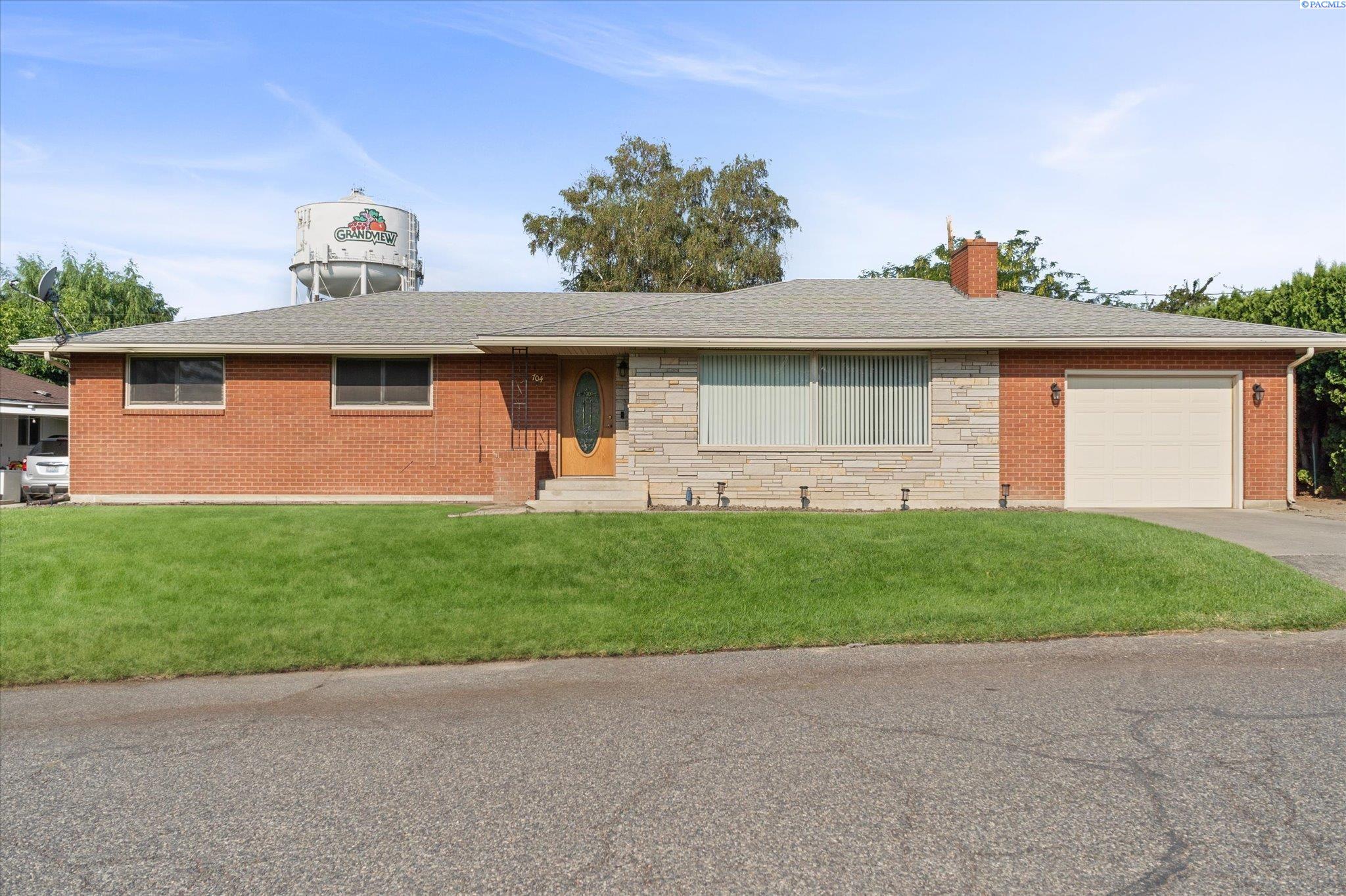 Concord , Grandview, WA 98930