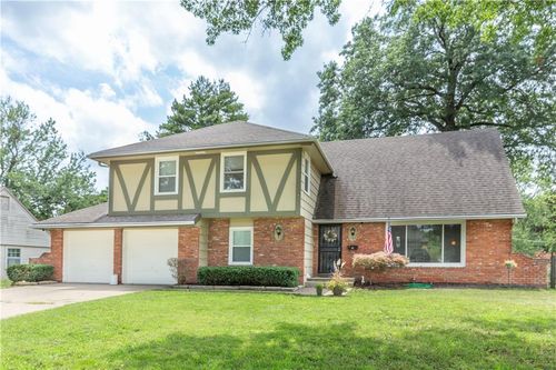 12408 Monroe Ave, Grandview, MO, 64030-1529 | Card Image