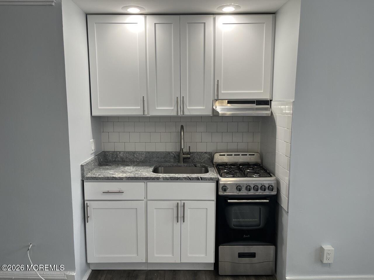 Residential Lease in Bradley Beach 3
