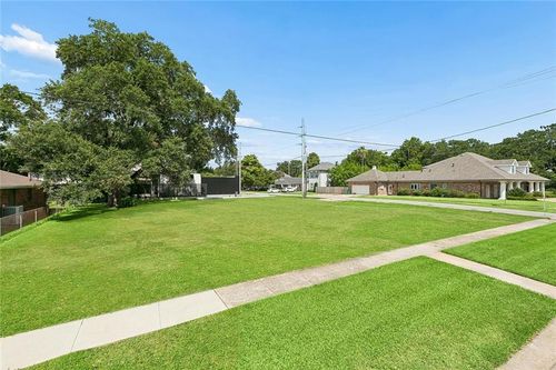 840 Bonnabel Blvd, Metairie, LA, 70005-2059 | Card Image