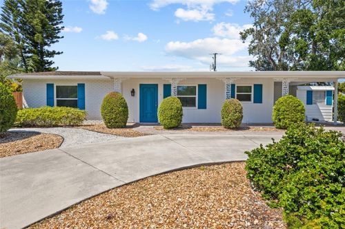 2411 Gulf Gate Dr, Sarasota, FL, 34231-5728 | Card Image