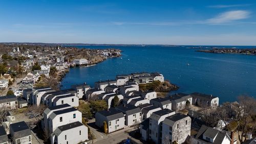 apt-c-61 Brackett Pl, Marblehead, MA, 01945-4667 | Card Image