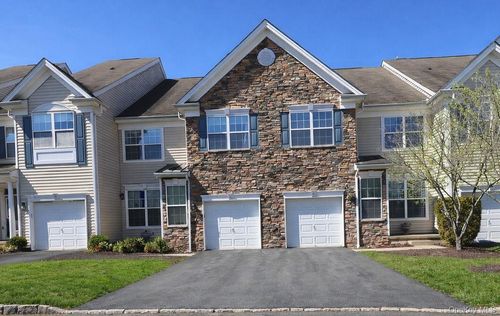 16 Webster Ct, Monroe, NY, 10950-4936 | Card Image