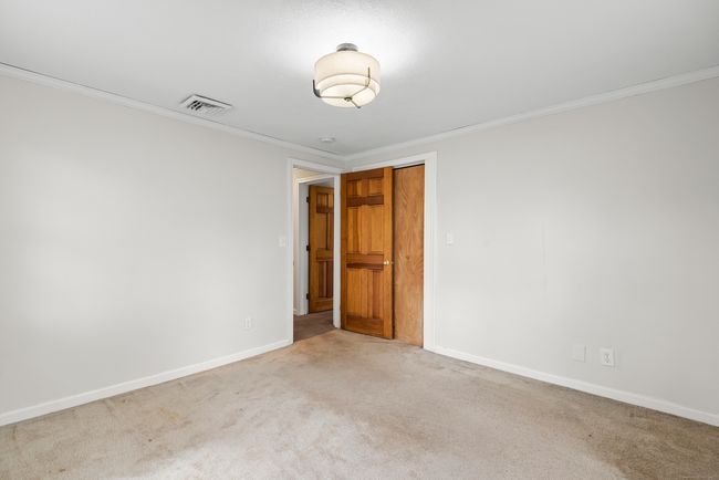 934 Matianuck Ave, House other with 3 bedrooms, 1 bathrooms and 4 parking in Windsor CT | Image 8