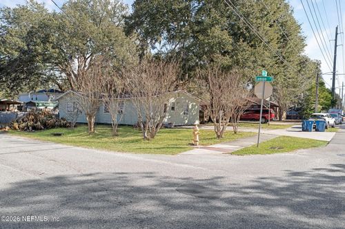 237 Lamson St, Jacksonville, FL, 32211-8047 | Card Image