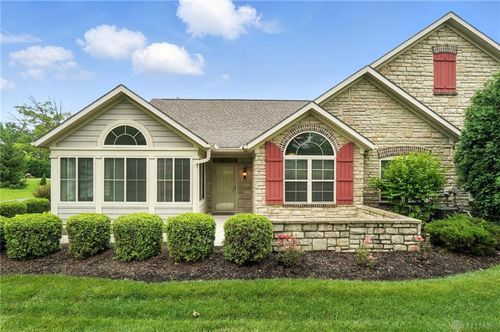 164 Scarborough Village Dr, Washingtn Twp, OH, 45458-1104 | Card Image