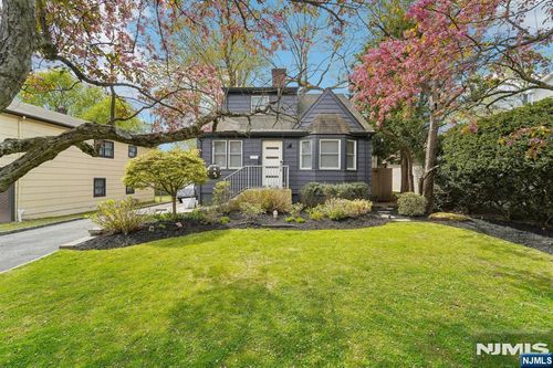 120 Gordon Ave, Tenafly, NJ, 07670-1506 | Card Image