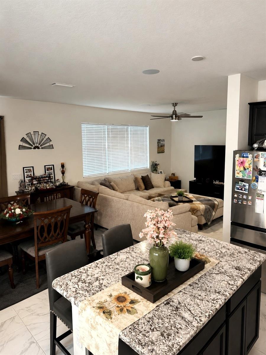 Residential Lease in PALMETTO 5
