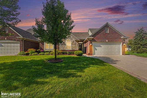 52843 Sable Drive, Macomb Township, MI, 48042 | Card Image