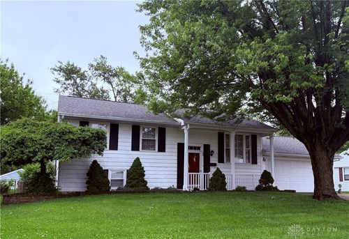 828 Hedwick Street, New Carlisle, OH, 45344 | Card Image