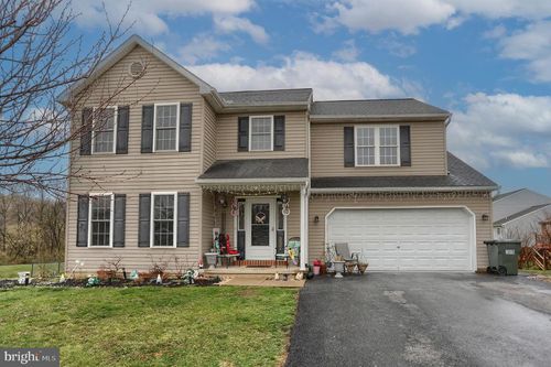 337 Swatara Creek Dr, JONESTOWN, PA, 17038-7810 | Card Image