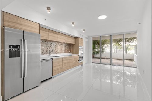 apt-116-6620 Indian Creek Dr, Miami Beach, FL, 33141-5820 | Card Image