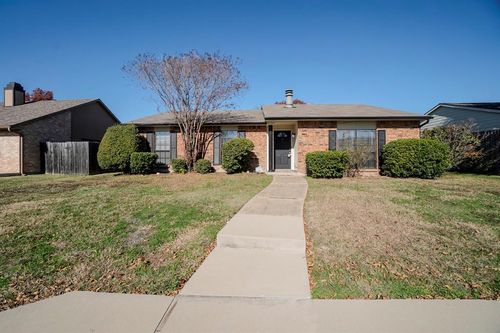 8213 Woodside Road, Rowlett, TX, 75088 | Card Image