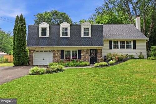 1273 Spencer Rd, IVYLAND, PA, 18974-1333 | Card Image