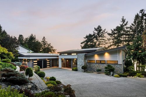568 Lands End Rd, North Saanich, BC, V8L5K9 | Card Image