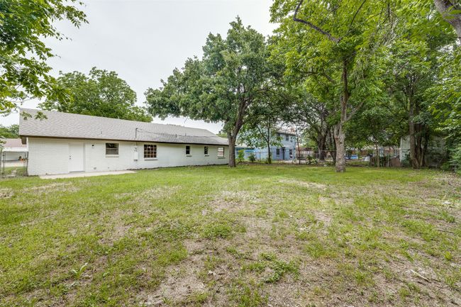 324 Deer Creek Rd, House other with 3 bedrooms, 2 bathrooms and null parking in Everman TX | Image 23