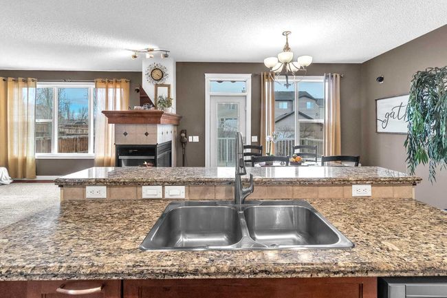 6 Drake Landing Road, House other with 5 bedrooms, 4 bathrooms and 4 parking in Okotoks AB | Image 8