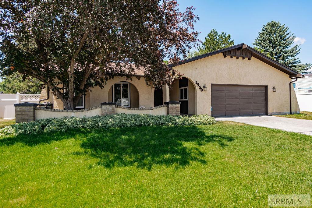 Malibu Dr, Idaho Falls, ID 83404