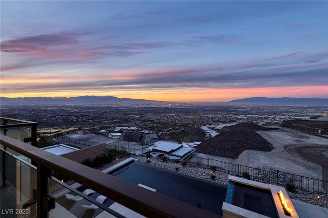 645 Overlook Rim Dr, House other with 4 bedrooms, 6 bathrooms and null parking in Henderson NV | Image 30
