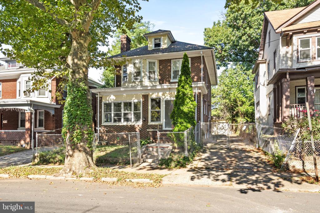 Elmhurst Ave, Trenton, NJ 08618
