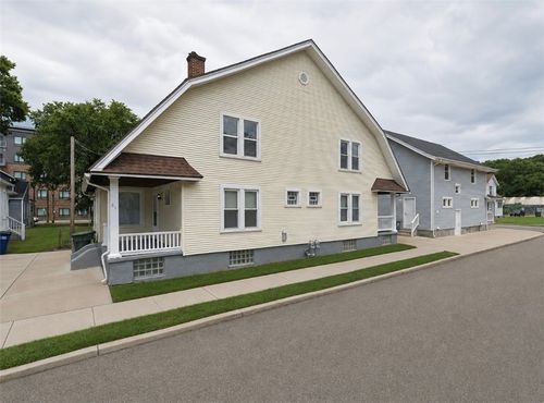 63-61-63 Chambers St, Dayton, OH, 45409-2816 | Card Image