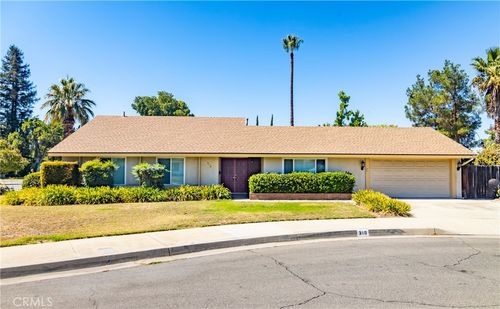 310 Walnut Ave, Redlands, CA, 92373-6725 | Card Image