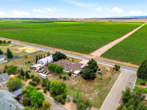 37248 Avenue 13, Madera, CA, 93636-8506 | Card Image