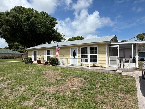 2326 15th St Sw, Vero Beach, FL, 32962-6013 | Card Image